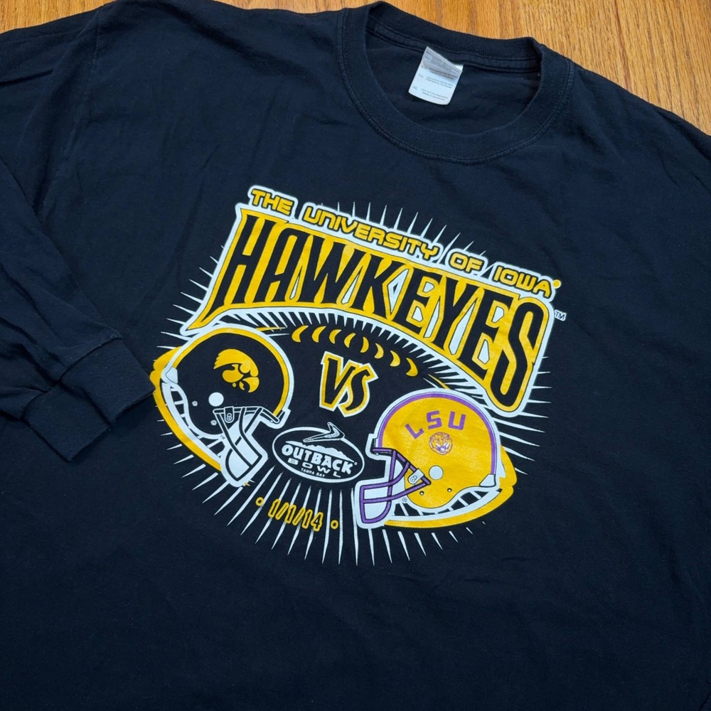 Iowa Hawkeyes LSU Tigers 2014 Outback Bowl Shirt Mens XL Black Long Sleeve NCAA